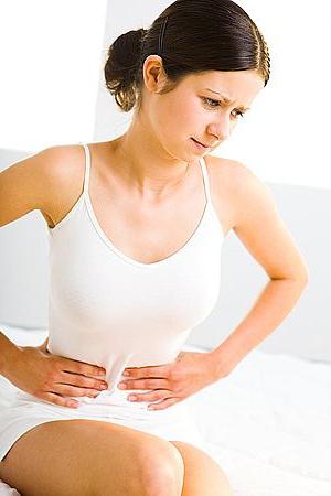 proč bolest žaludku během menstruace
