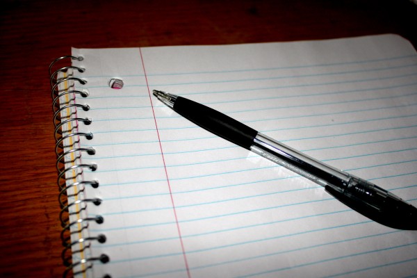 Bilježnica i olovka