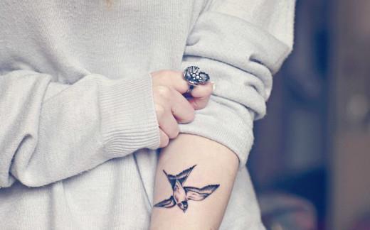 hodnota tetování na rukou