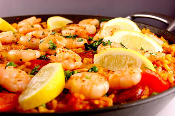 https://puntomarinero.com/images/  paella-with-shrimps-an-appetizing_4.jpg