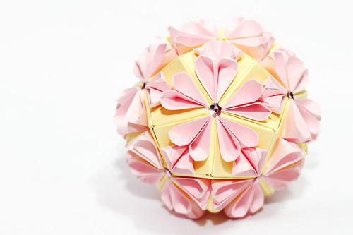papír origami balón
