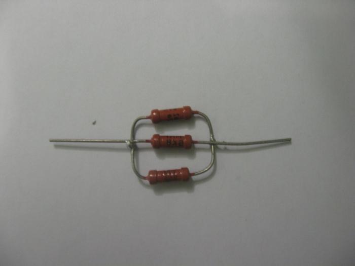 connessione parallela di resistori