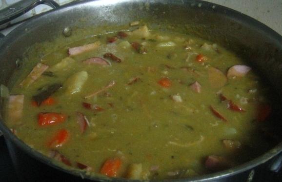 рецепт за свињску супу од грашка