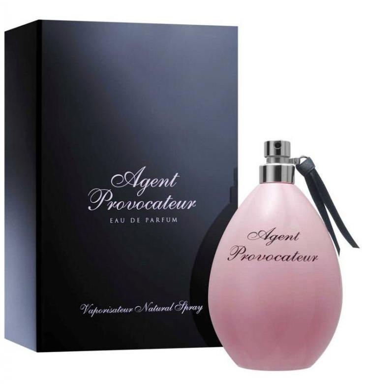 První značka parfémů