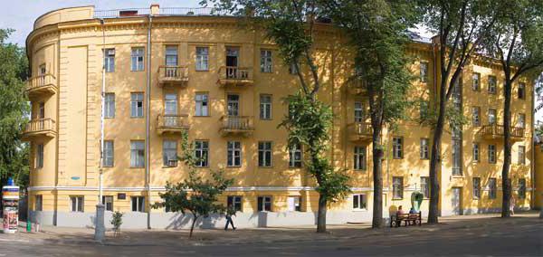 Podružnice Petrovsky College