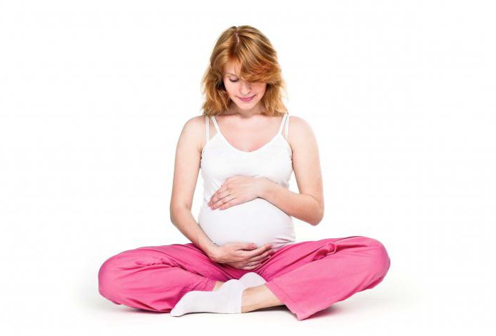 břišní pás během těhotenství