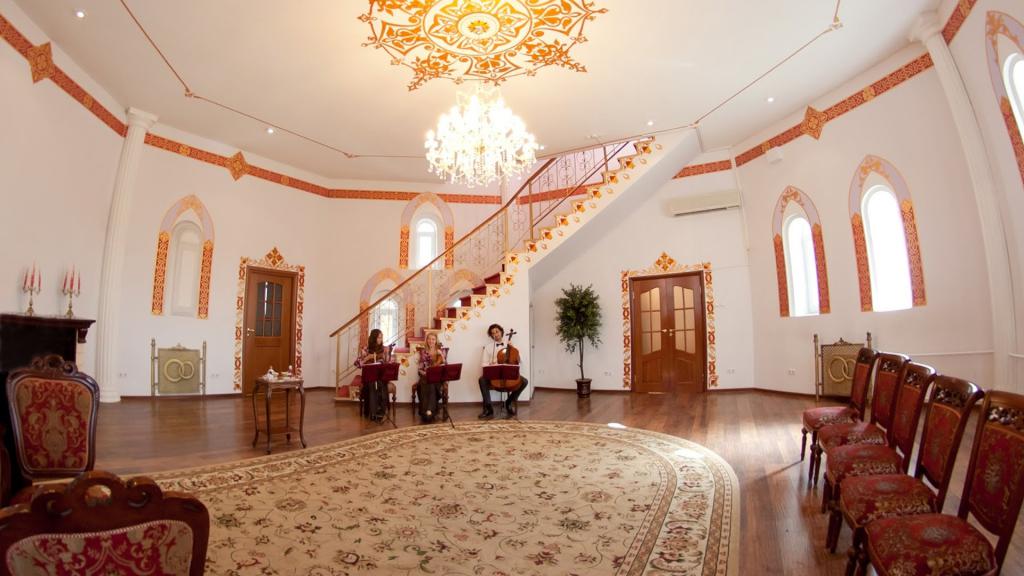 Ceremonial hall