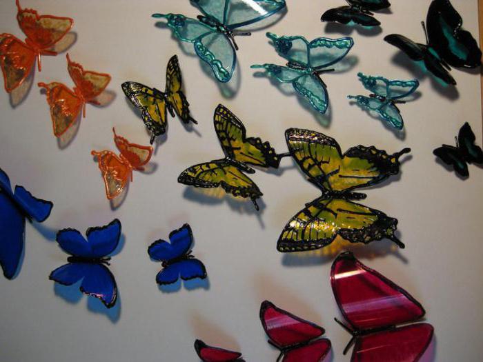 izdelajte metulj iz plastičnih steklenic z lastnimi rokami
