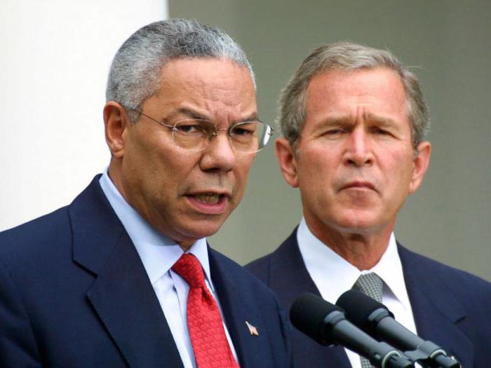 Donald Rumsfeld a Colin Powell