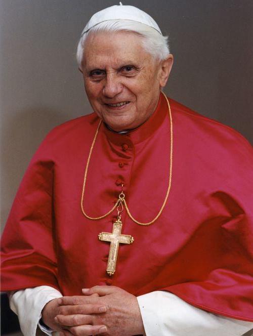 papež benedikt xvi