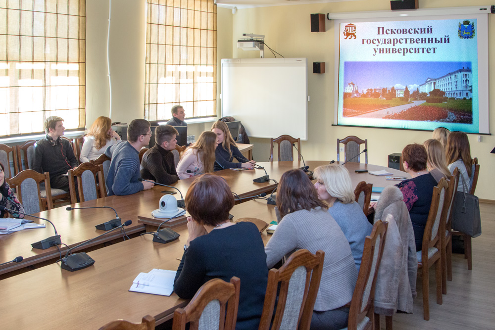 Факултети на Псковския държавен университет