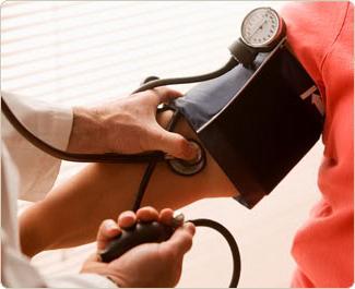 Visoki krvni tlak i puls nizak