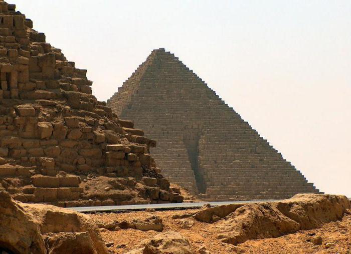 Микерина пирамида: опис