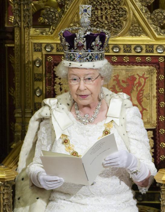 Elizabeth 2 Queen of Great Britain