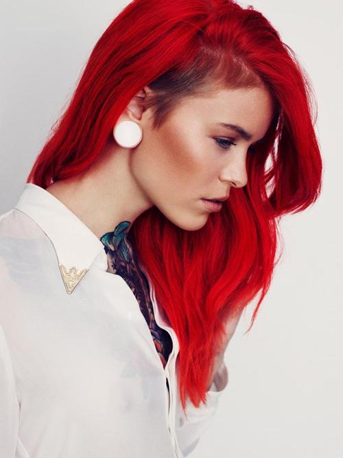 červené barvivo na vlasy