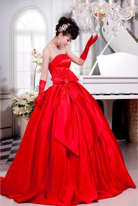 czerwone suknie ślubne