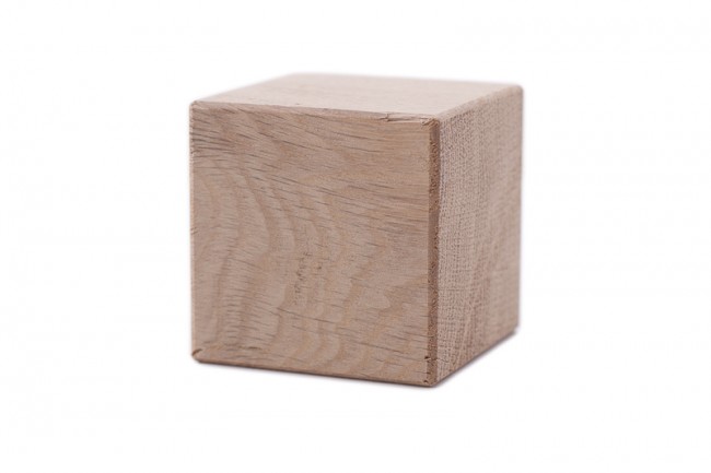 Дървен куб