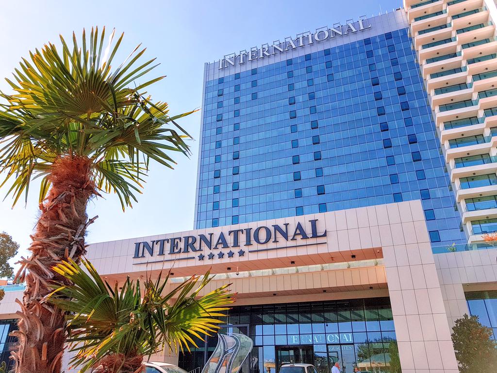 Budova hotelu INTERNATIONAL Casino & Tower Suites