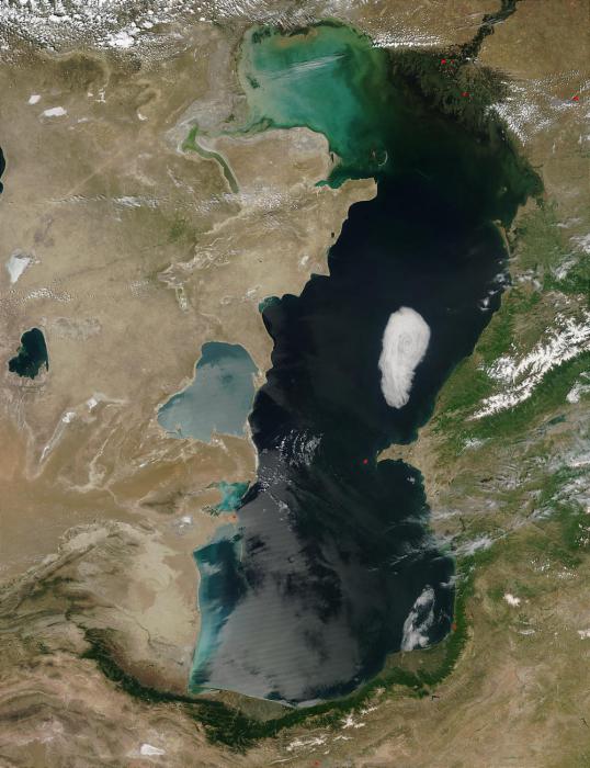 odpočívá na Kaspickém moři