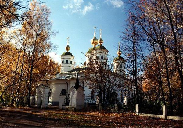 Zmartwychwstanie Katedralne wycieczki pielgrzymkowe Cherepovets