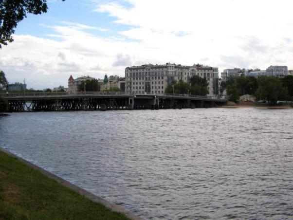 řeky a jezera v oblasti Leningradu