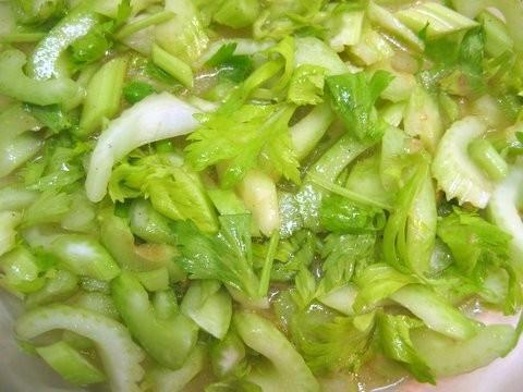 celerový salát