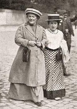Kdo je Rosa Luxemburg