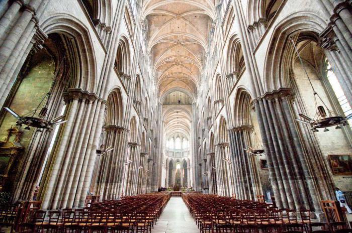 Architektura katedry w Rouen