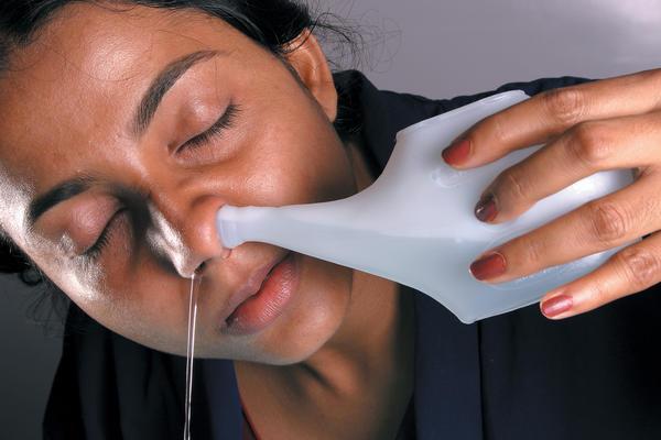 Как да миете носа си
