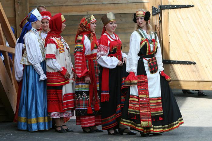 Руска народна носия