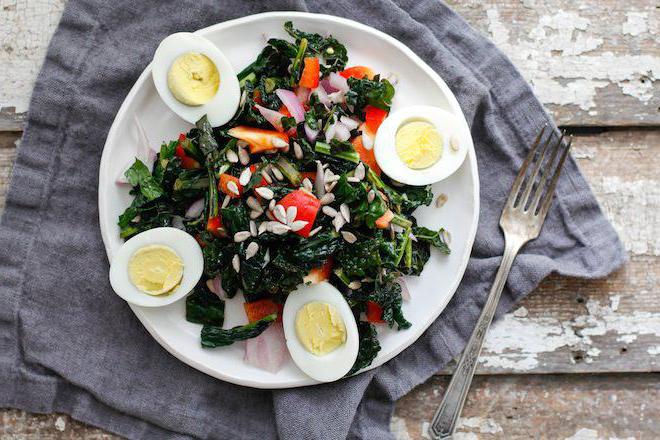 kalorijska salata s jajima iz algi