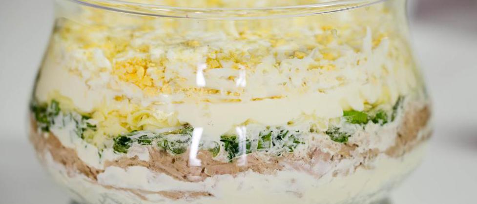 Salata s lososom i kavijarom: recept