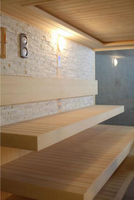 sauna v apartmánu v koupelně