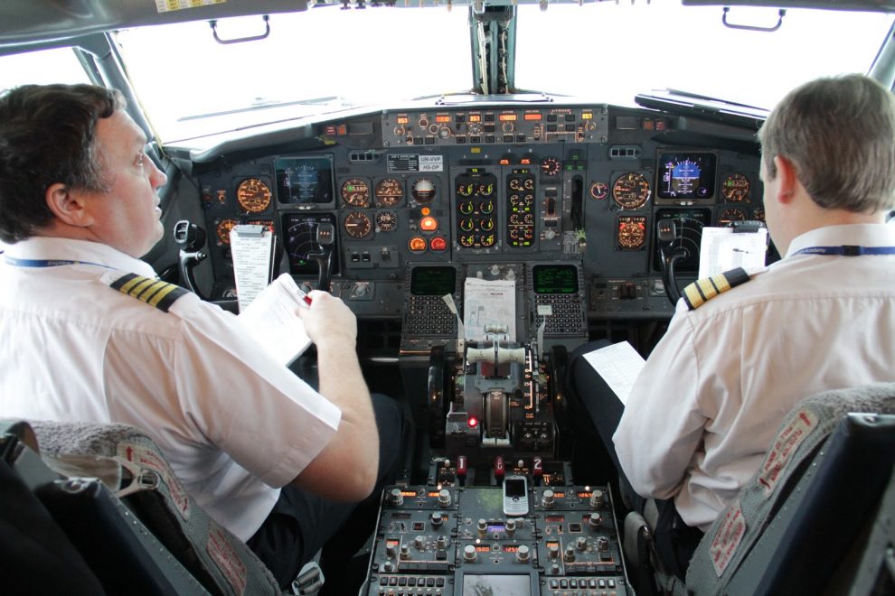 Dva piloti ruské letecké společnosti