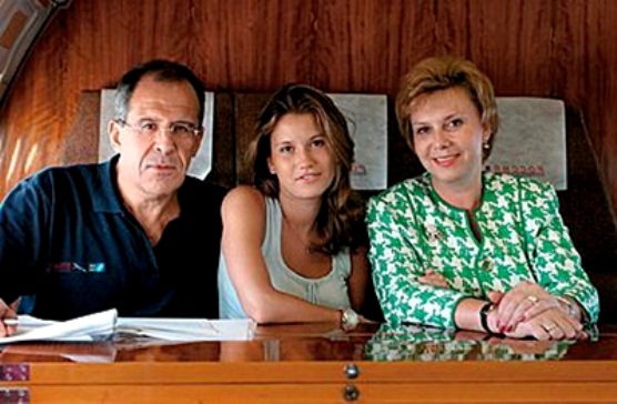 Družina Lavrov