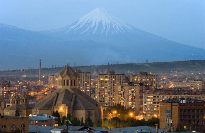 Armenija  Erevan  znamenitosti