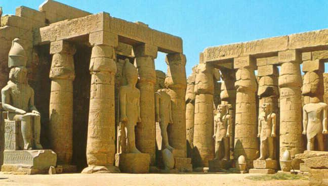 zabytki egipskie w Luksorze