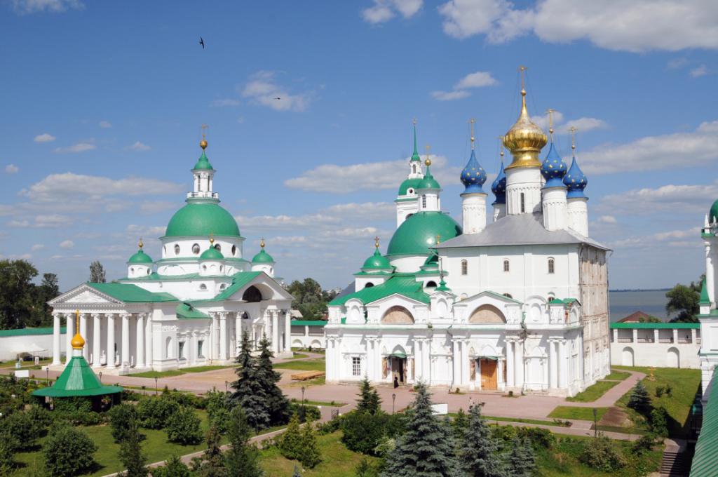 Spaso-Yaroslavsky samostan