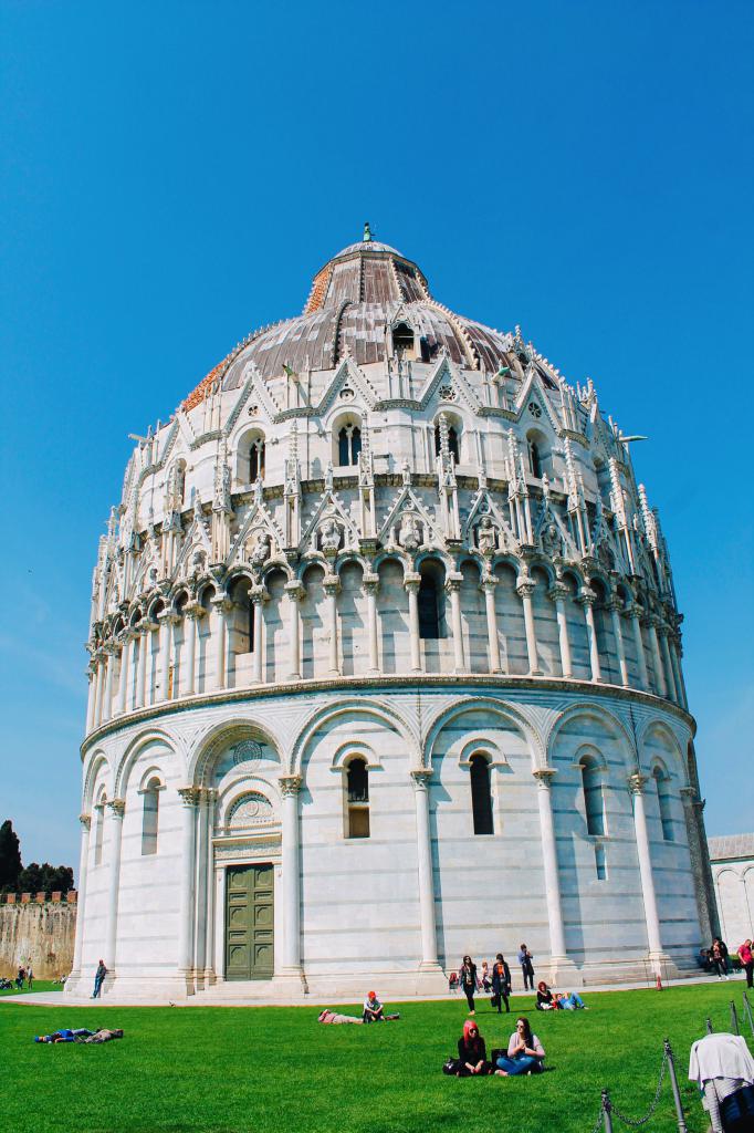 Znamenitosti krstilnice Pisa