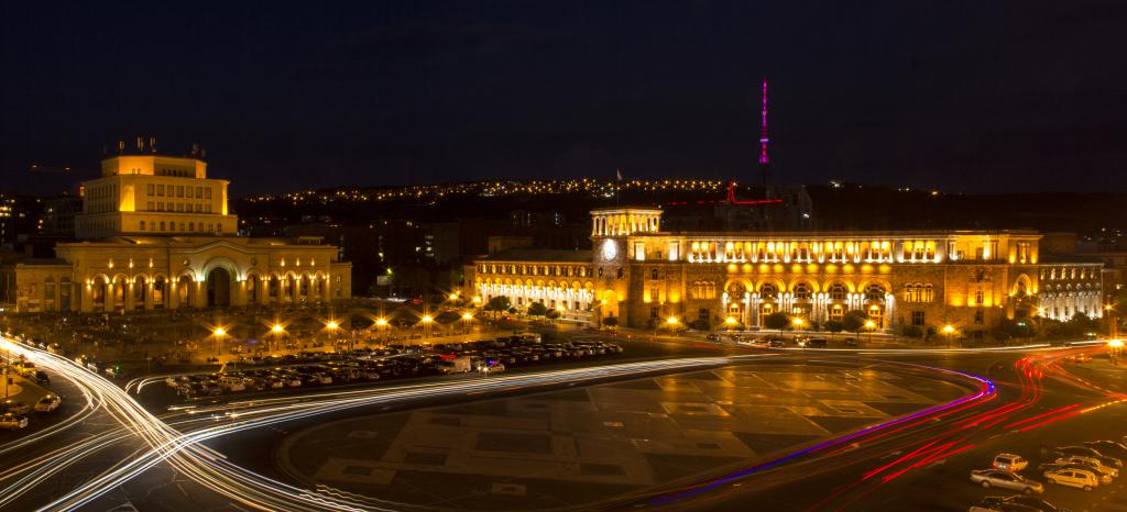 Piazza della Repubblica a Yerevan