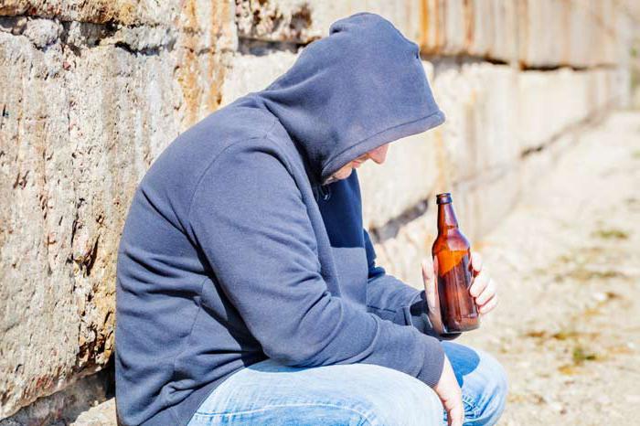 Znaki pivskega alkoholizma pri moških