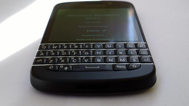 specifikacije za blackberry q10