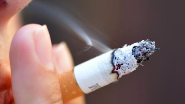 Prepoved kajenja na javnih mestih