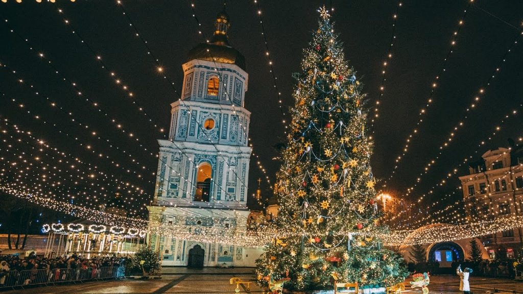 Vánoční strom na náměstí Sophia v Kyjevě