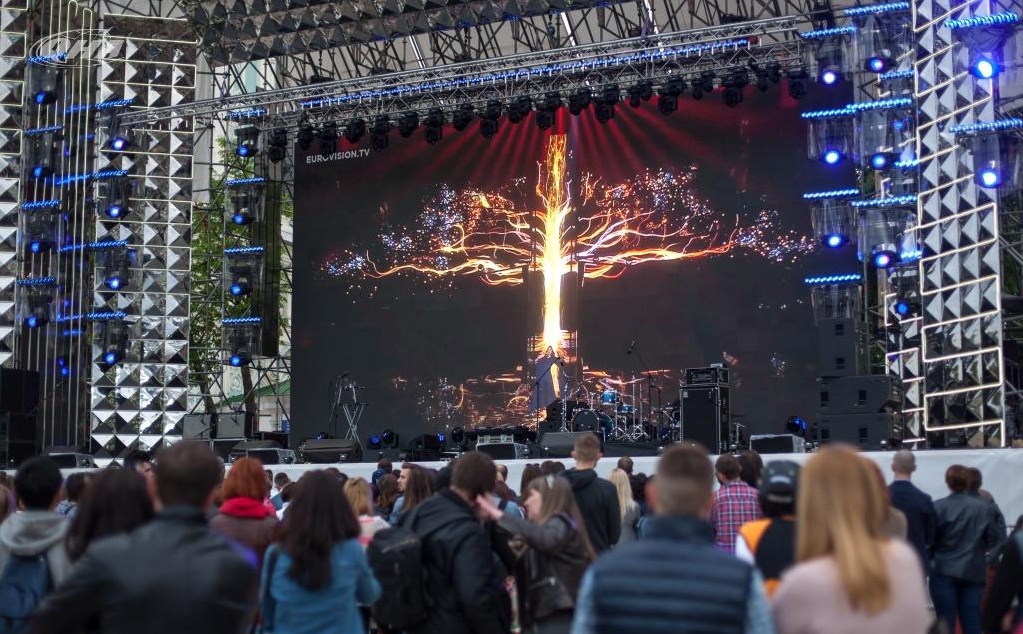 Koncert na placu Zofii w Kijowie