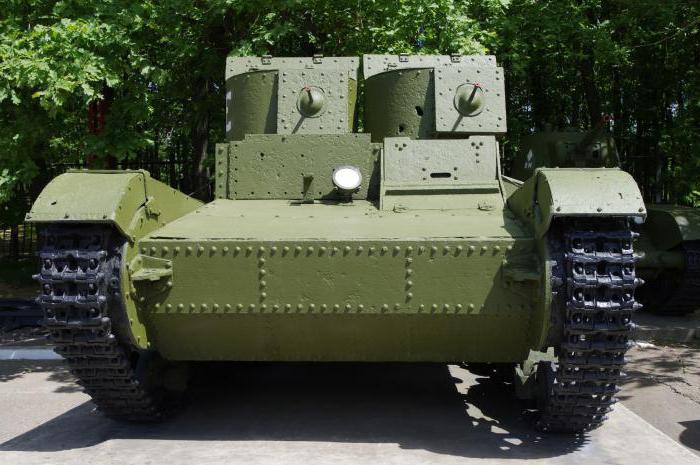 Tank T-26.  5stupňová převodovka