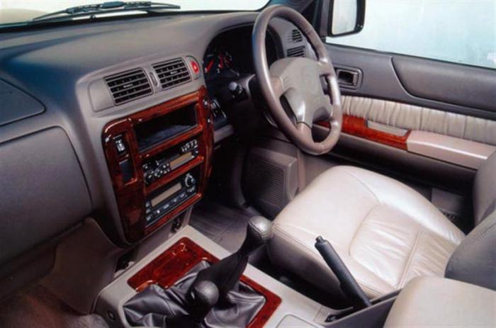Dane techniczne Nissan Patrol 3 0 diesel