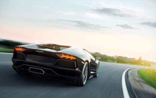 готини коли Lamborghini