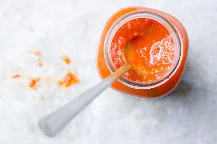 cuketa v rajčatové omáčce recept s fotografiemi