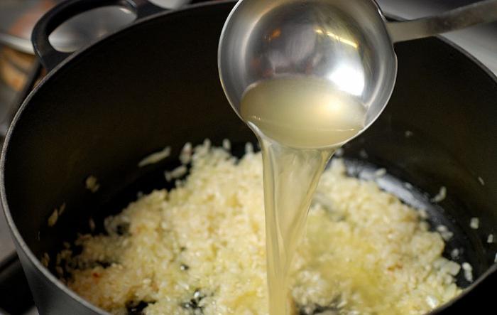 przepis na zupę z risotto warzywnego